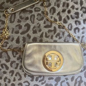 Tory Burch Reva logo bag